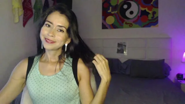 evasweeth camgirl live amateur webcam