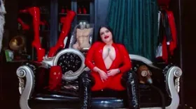 MaeveBorch camgirl live amateur webcam
