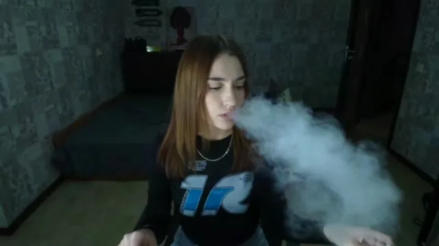 CandySoffi camgirl live amateur webcam