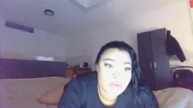 LinaCaprice camgirl live amateur webcam