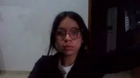 sofiaslim camgirl live amateur webcam