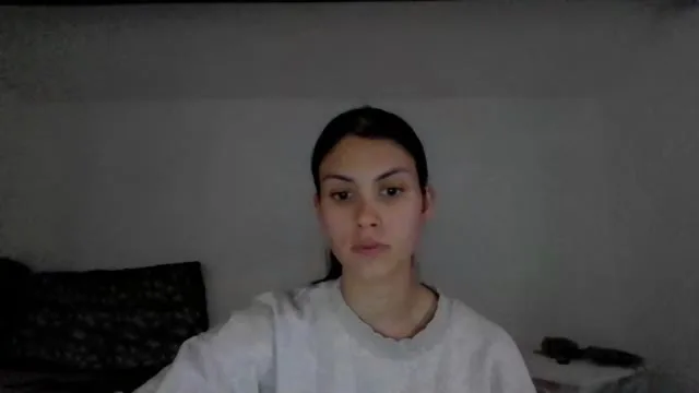 Shana4 camgirl live amateur webcam