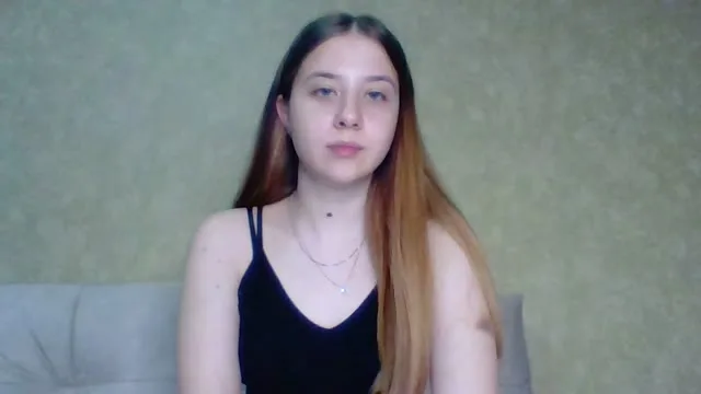 AMi camgirl live amateur webcam