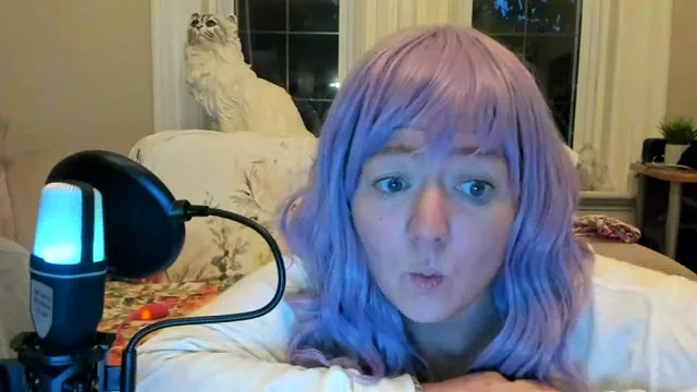 CaseyAndrews camgirl live amateur webcam