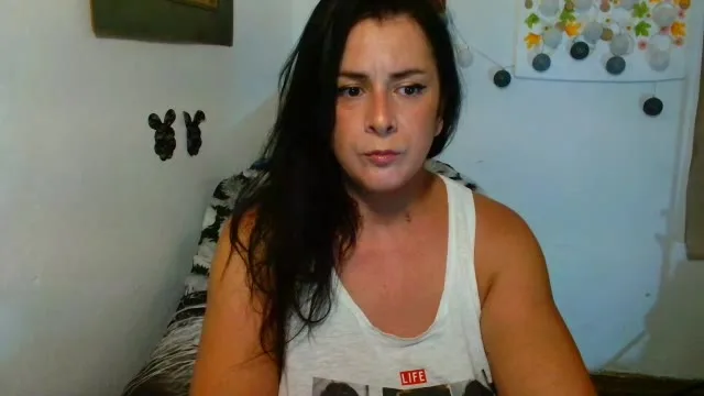 Allana camgirl live amateur webcam