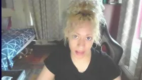 jayluvv camgirl live amateur webcam