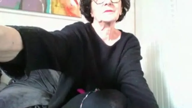 LABOURGEOISE camgirl live amateur webcam