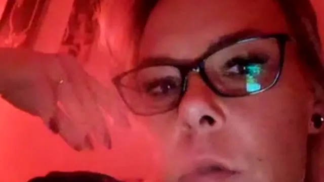 BabsInk camgirl live amateur webcam