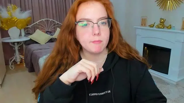 ReasonLove camgirl live amateur webcam