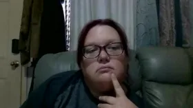 Redlylly camgirl live amateur webcam