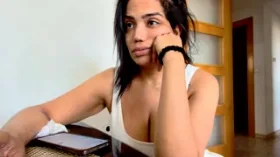 Sofiasky123 camgirl live amateur webcam