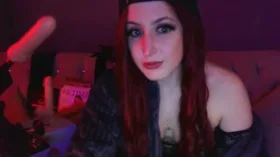serenityvel camgirl live amateur webcam