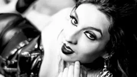 demonezzka camgirl live amateur webcam