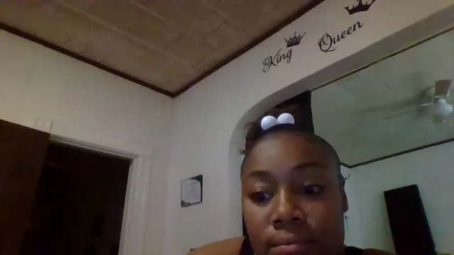 GoodGood33 camgirl live amateur webcam