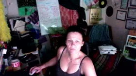Rayven camgirl live amateur webcam