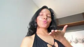 MelanyG camgirl live amateur webcam