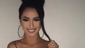 squirterforu camgirl live amateur webcam