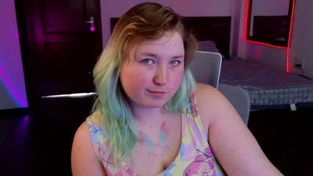 Chim camgirl live amateur webcam