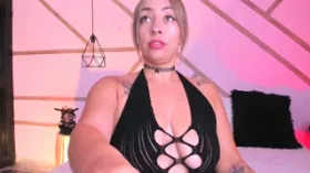 CharlotRey camgirl live amateur webcam