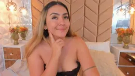 KylieRous camgirl live amateur webcam