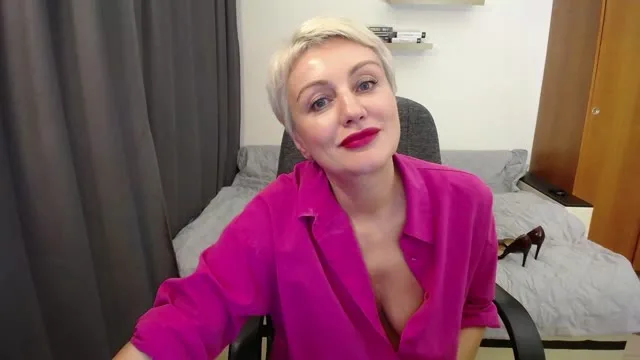 EvaEvva camgirl live amateur webcam
