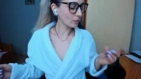 YourHelena camgirl live amateur webcam