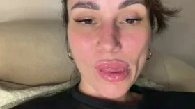 35JuverlyXL camgirl live amateur webcam
