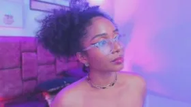 MegaWilson camgirl live amateur webcam