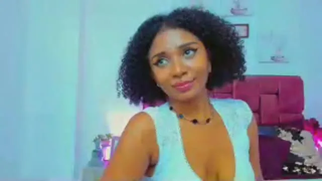 MegaWilson camgirl live amateur webcam