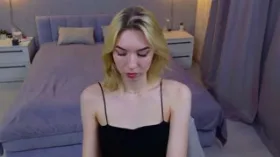 marryjonas1 camgirl live amateur webcam