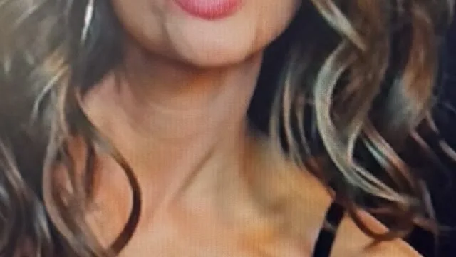 LorienLegs4u camgirl live amateur webcam