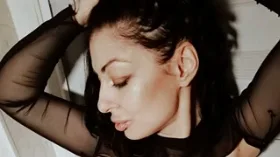 Monika31tro camgirl live amateur webcam