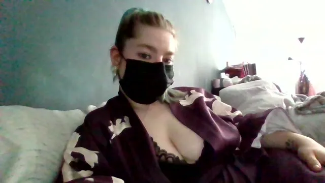 Lalisa24 camgirl live amateur webcam