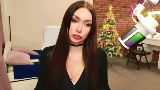 lealoon123 camgirl live amateur webcam