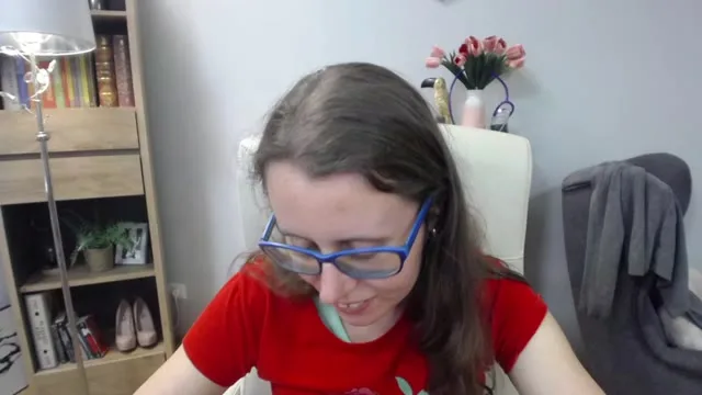 LizzyGlam camgirl live amateur webcam