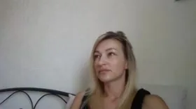 Lilitraya camgirl live amateur webcam