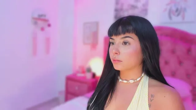 GraceClark camgirl live amateur webcam