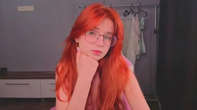zegoi camgirl live amateur webcam