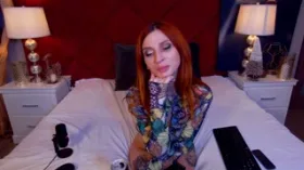 MinnieDrew camgirl live amateur webcam