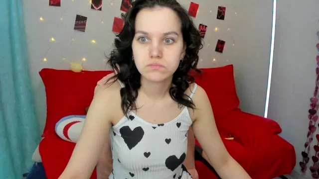 JessicaHot camgirl live amateur webcam