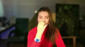 NonudElie camgirl live amateur webcam