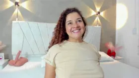 NataliaWoods camgirl live amateur webcam