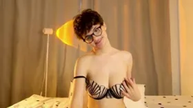 JunneWers camgirl live amateur webcam
