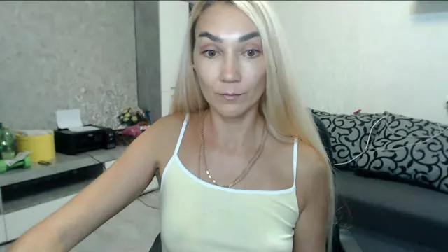 JessyKiss camgirl live amateur webcam