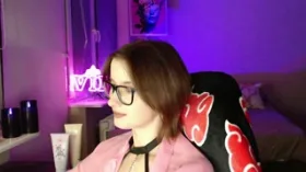 LunaCherry camgirl live amateur webcam