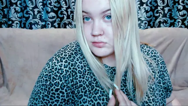 Analeta camgirl live amateur webcam