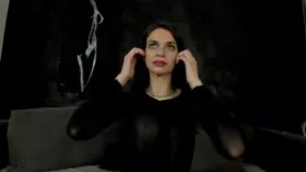 YunaWeller camgirl live amateur webcam