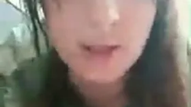 BirdieKiss camgirl live amateur webcam