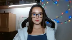Allure camgirl live amateur webcam
