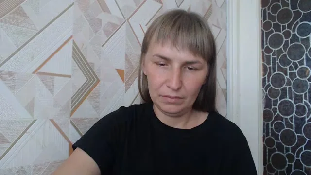 Elara camgirl live amateur webcam